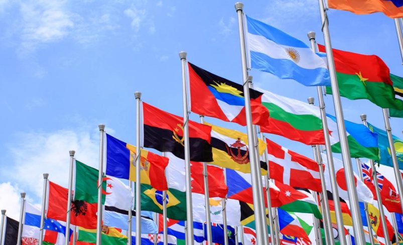 La OCDE mejora su pronóstico de crecimiento global del 3.2% en 2025. A pesar de los aranceles Donald Trump

 – Tinta clara