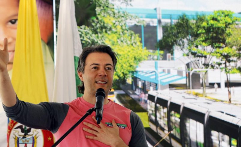 El juez define la fecha de audiencia de acusación para iniciar un juicio contra el ex alcalde de Medellín para Lío del Megalote de Aguas Vivas

 – Tinta clara