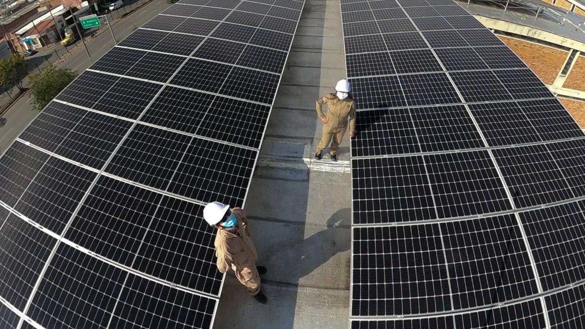 ¿Los precios de la cuenta fáciles van a Colombia? El gobierno podría regular las baterías eléctricas para reducir las tarifas

 – Tinta clara
