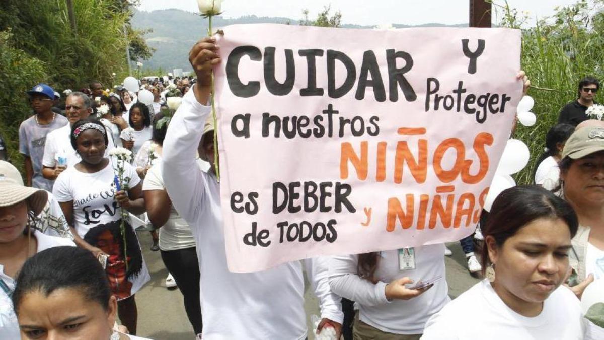 Hitmen le disparó a unos metros de su casa; ¿Quién fue la víctima?

 – Tinta clara
