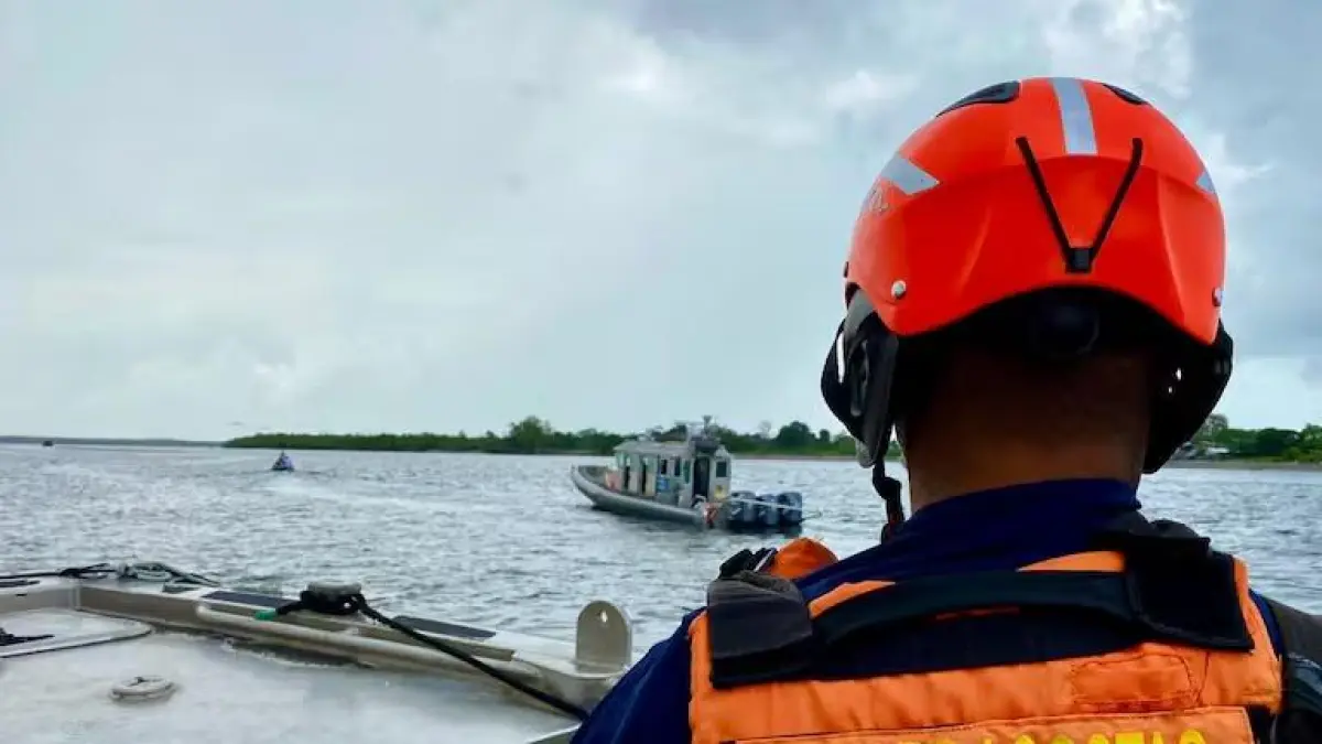 Esto respondió a la Armada, antes de las señales del presidente Petro sobre los disparos al barco que dejó a un hombre muerto en Nariño: ¿Quién fue la víctima?

 – Tinta clara
