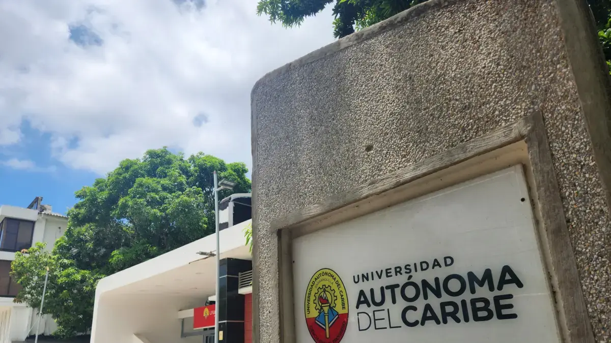Los trabajadores de uniautónoma exigen un diálogo transparente sobre la propuesta de nacionalización: «No conocemos el contenido o el alcance»

 – Tinta clara