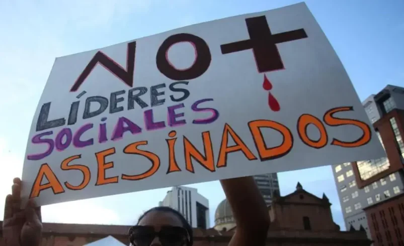 Amenazan a los líderes políticos y sociales de Antioquia | ¿Quién es el concejal que señaló que UNP retiraría su única protección: un chaleco a prueba de balas?

 – Tinta clara
