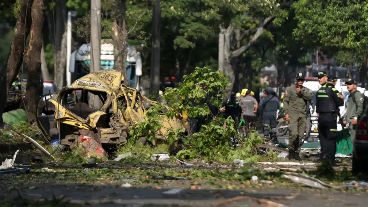 Los impactos aún son 2 semanas después

 – Tinta clara