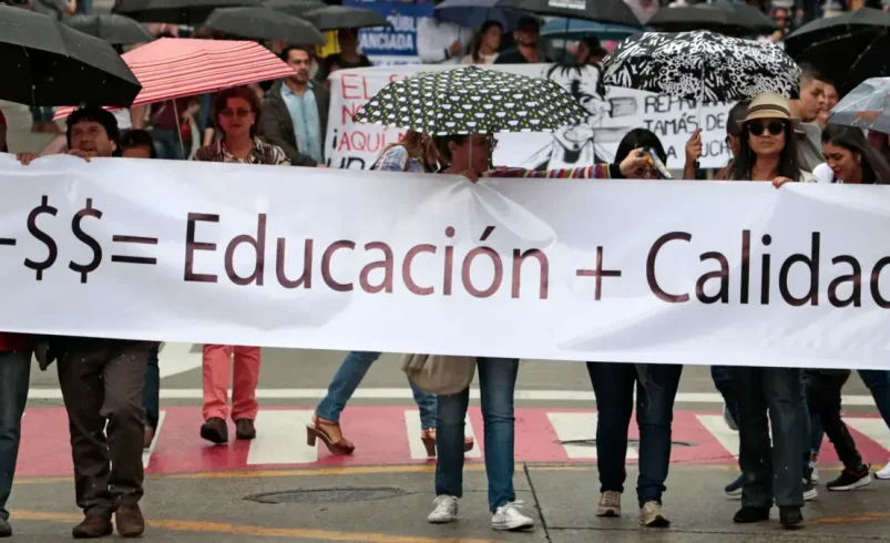 Marchas en Pereira, Armenia y Manizales, Tomás en municipios y plantación en Bogotá para fallas en la salud

 – Tinta clara