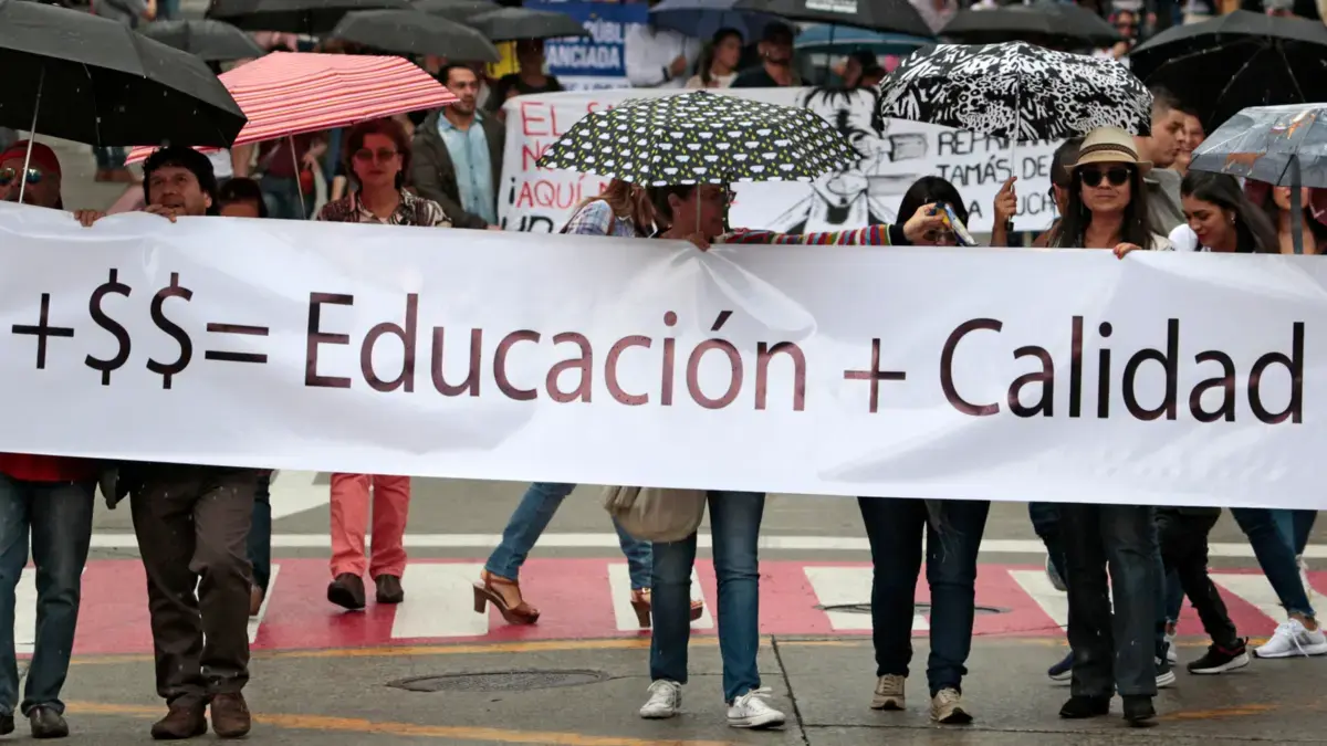Marchas en Pereira, Armenia y Manizales, Tomás en municipios y plantación en Bogotá para fallas en la salud

 – Tinta clara