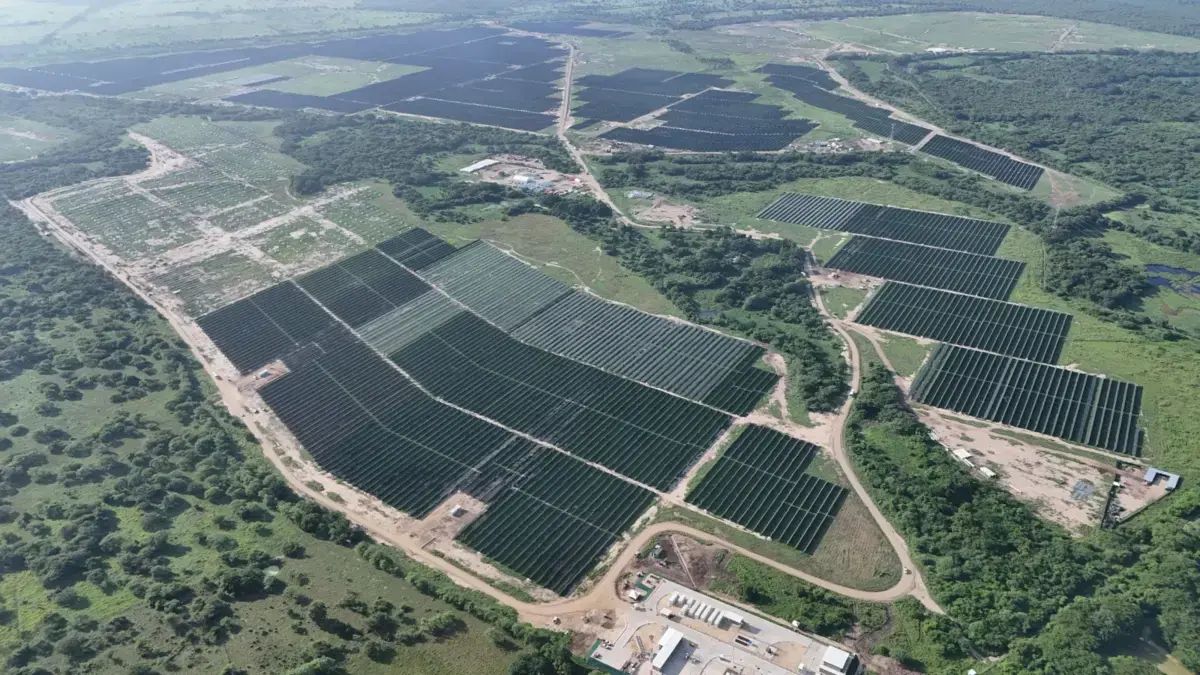El parque solar Guayepo III comienza a las pruebas con el primer kilovatio al sin sen

 – Tinta clara