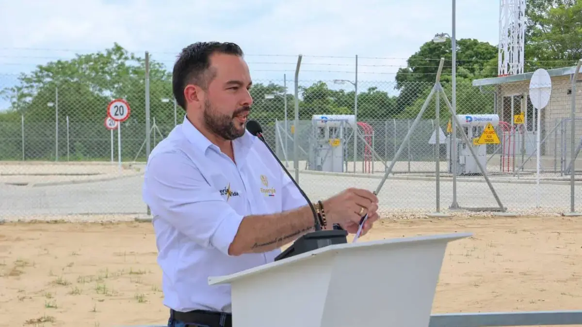 Palma solicita un acuerdo sobre confiabilidad y solución para Air-E

 – Tinta clara