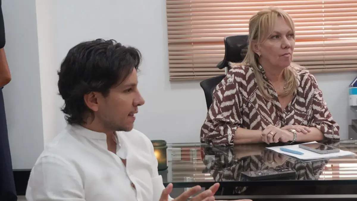 Buscan salidas a la suspensión de los servicios clínicos para más de 153,000 nuevos usuarios de EPS

 – Tinta clara