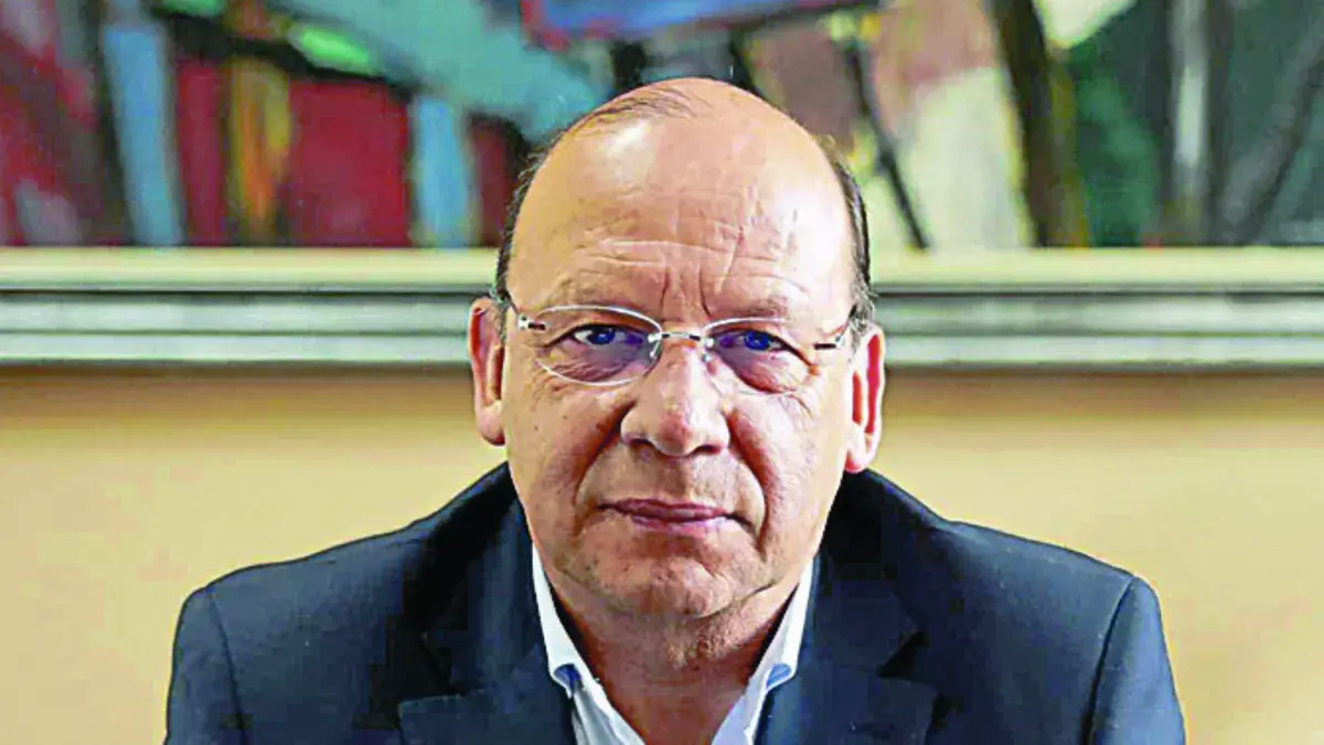 Esto se sabe sobre el ajuste

 – Tinta clara