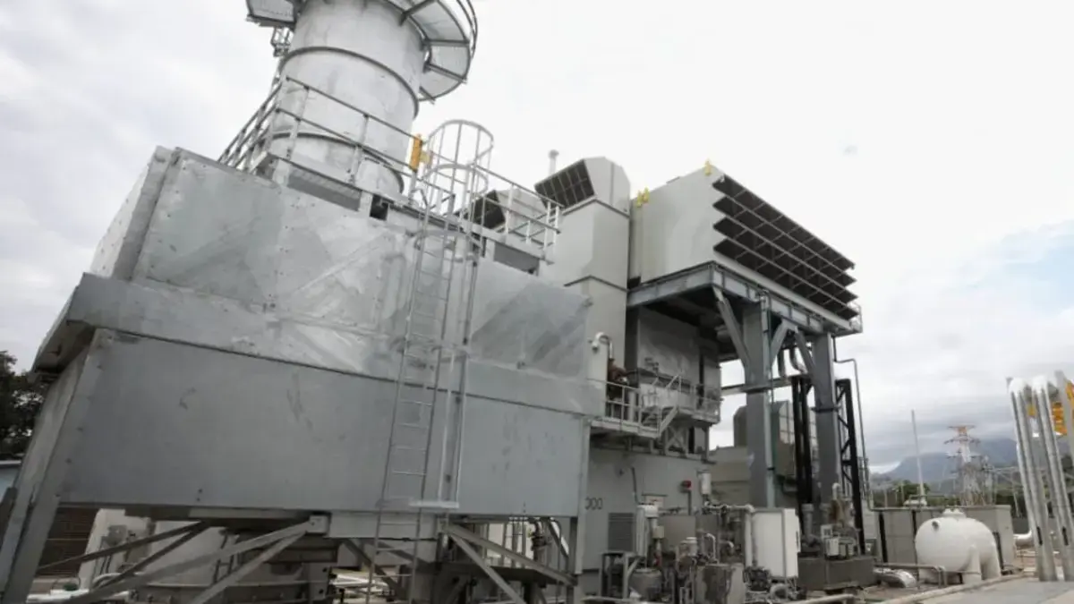 El gas natural térmico que actúa en Yopal ahora está apostando por la energía solar y tiene un ambicioso plan para invertir 250 millones de dólares.

 – Tinta clara