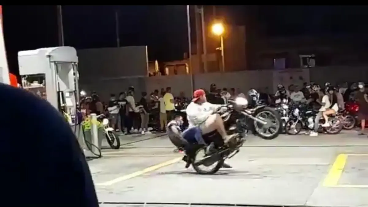 La subcultura de las piques ilegales que afecta la seguridad por la noche en Barranquilla

 – Tinta clara