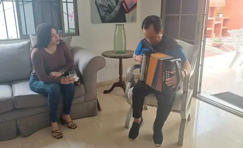 Alejandah revive el legado de Alfredo Gutiérrez con una versión renovada de ‘Indian Eyes’ grabada en el Teatro Mario Ceballos en Barranquilla

 – Tinta clara