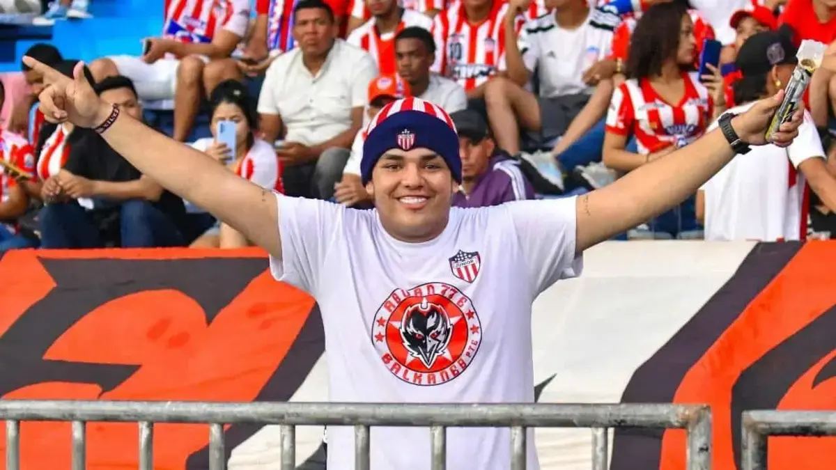 Young asesinaron cuatro tiros en Ciadela el 20 de julio habrían parecido amenazados en un folleto de ‘limpieza social’

 – Tinta clara