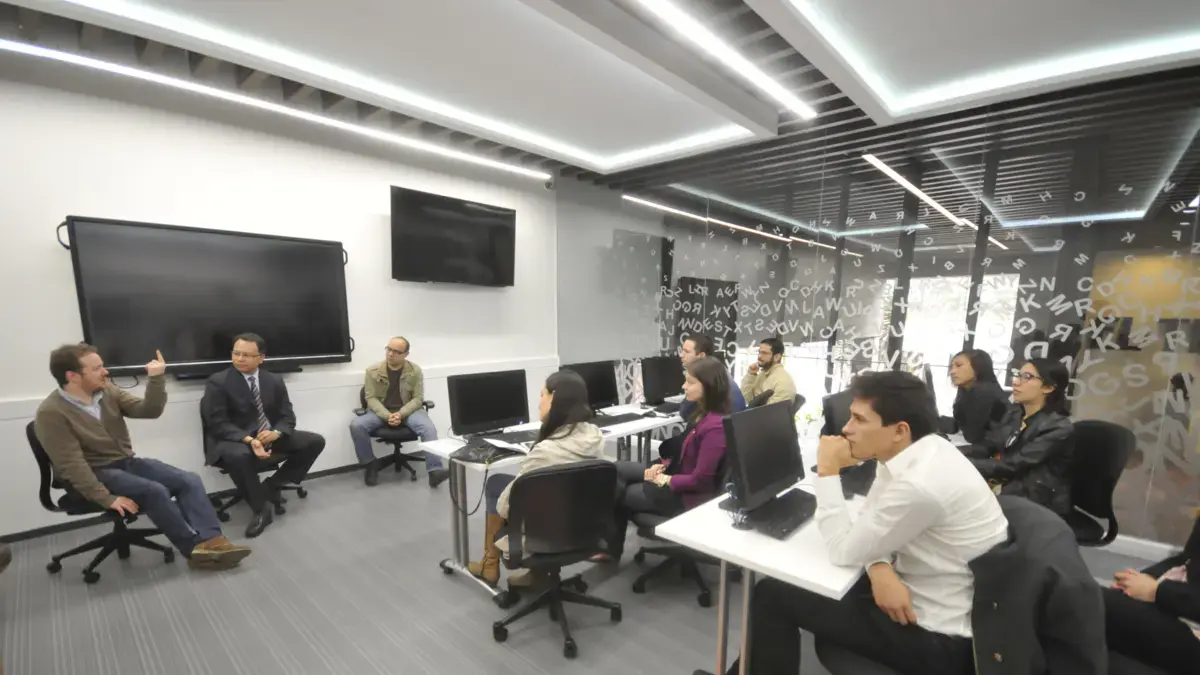 Diploma internacional en comunicación y medios digitales para periodistas y relacionados

 – Tinta clara