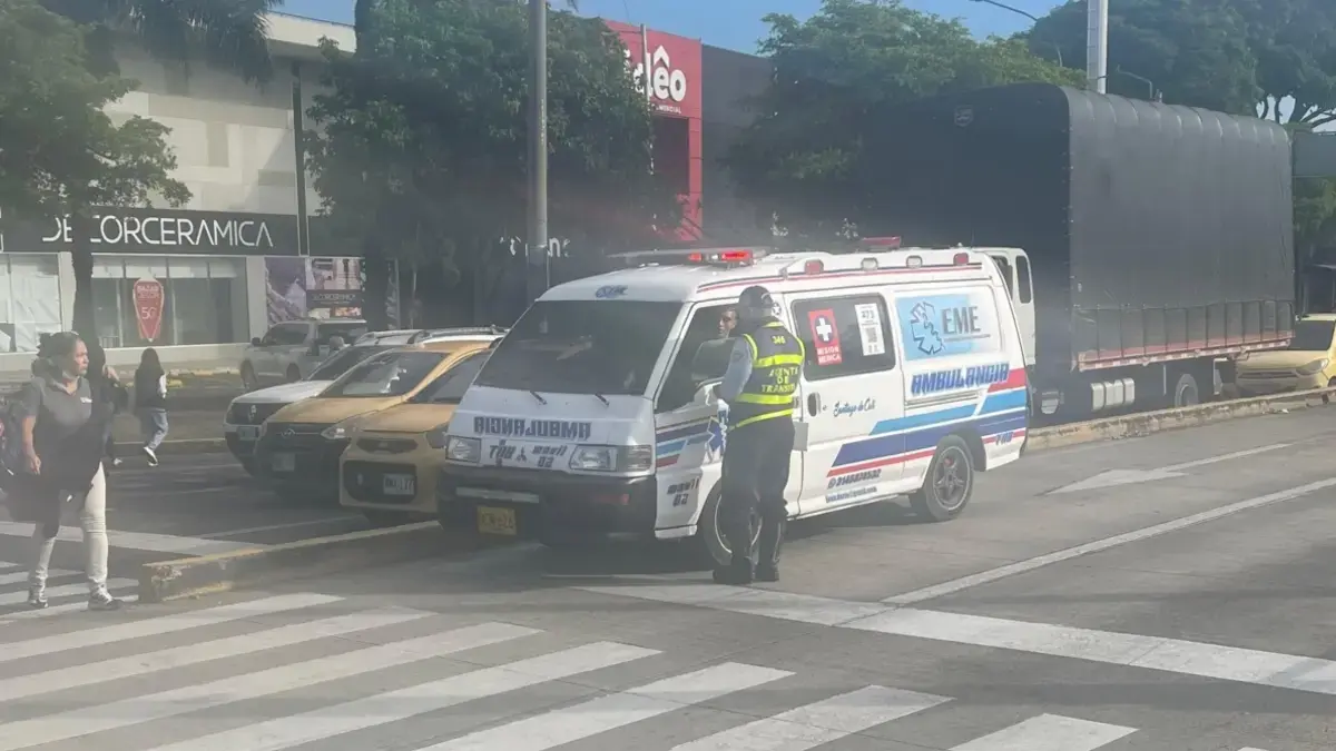 Sorprenden una ambulancia de movilizar a los pasajeros en el marco del día sin automóvil y sin motocicleta en Cali

 – Tinta clara