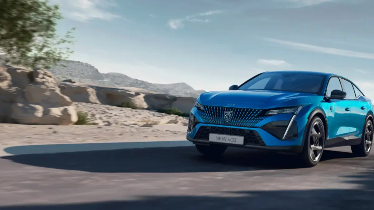 Peugeot 408 llega a Colombia con motor turbo y el diseño del rápido

 – Tinta clara