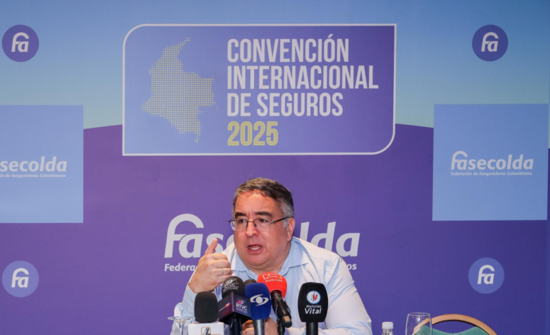 Fasecolda cierra en 2025. Año con advertencias para reformas fiscales y propuestas para fortalecer el sector

 – Tinta clara