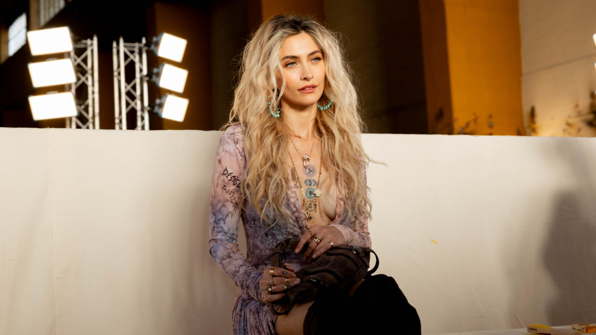 Paris Jackson, la hija del rey de Pop, forja su propio trono en el mundo del entretenimiento

 – Tinta clara