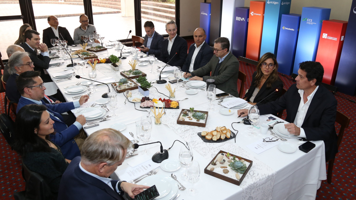 ¿Qué hacer para que Colombia avance con la transformación de la IA? – Tinta clara