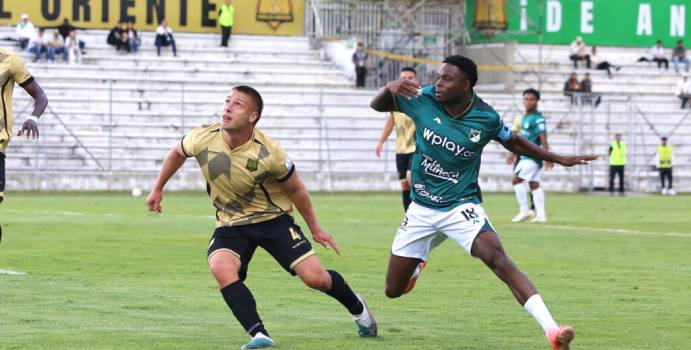 Avilés Hurtado denunció amenazas del dueño de Golden Eagles

 – Tinta clara