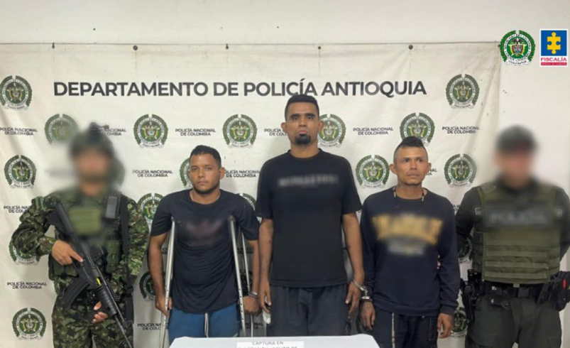 Cae en una red que retuvo y obligó a los jóvenes a vincularse al clan del Golfo ‘

 – Tinta clara