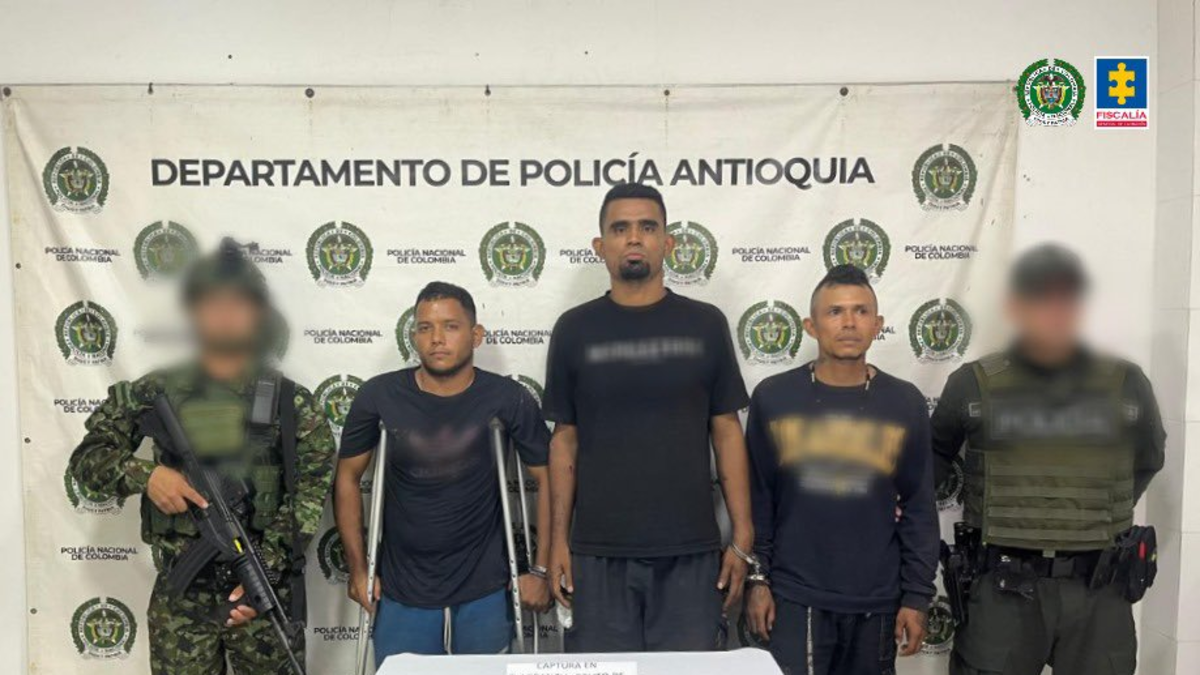 Cae en una red que retuvo y obligó a los jóvenes a vincularse al clan del Golfo ‘

 – Tinta clara