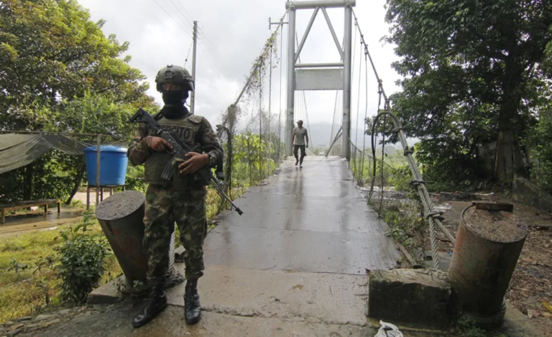 Catatumbo bajo control: la estrategia militar conjunta reafirma la coordinación bilateral contra las economías ilegales – 

 – Tinta clara