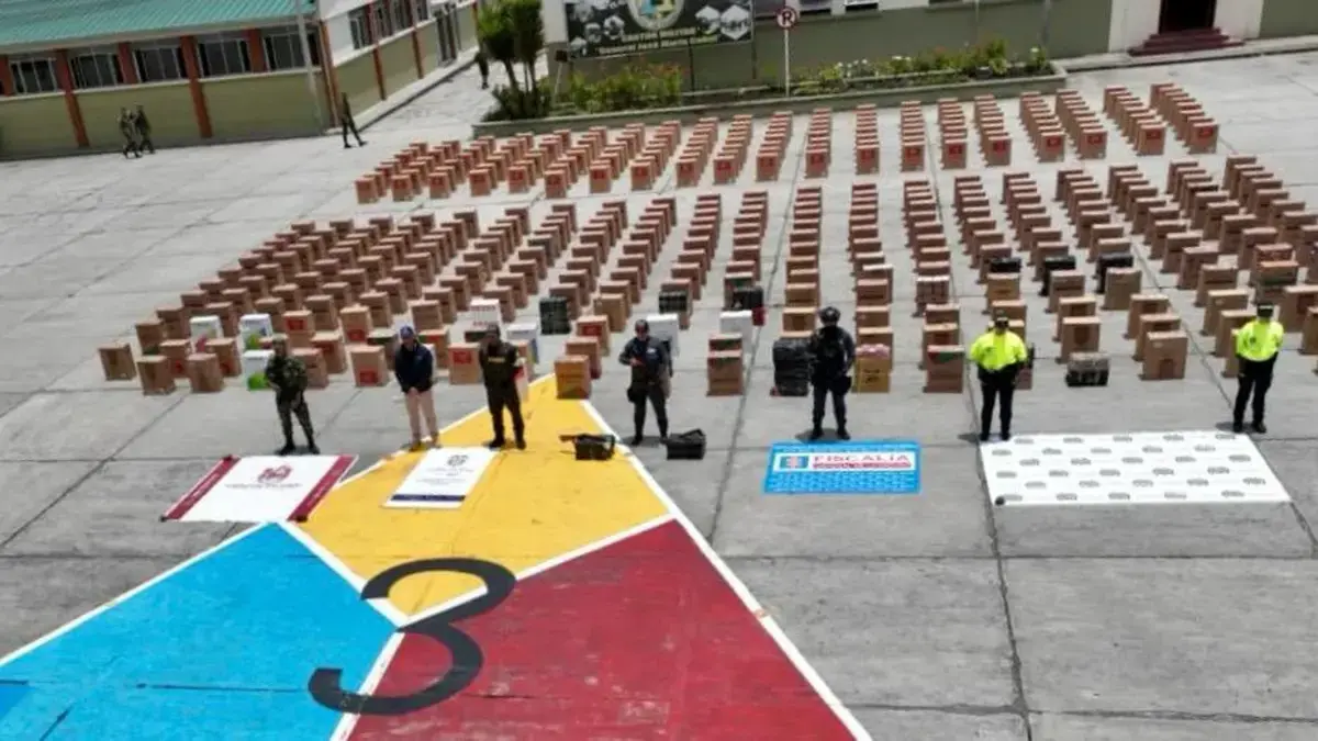 Con un asoniado contra el ejército, la gente trató de evitar la confiscación de los bienes de contrabando en Ipiales, Nariño

 – Tinta clara