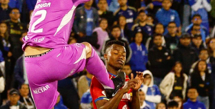 «¿Cuál es el miedo a susurrar a los millonarios?»: Camilo Ayala

 – Tinta clara