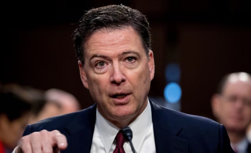 El Departamento de Justicia de Trump imputa al ex director del FBI James Comey – 

 – Tinta clara
