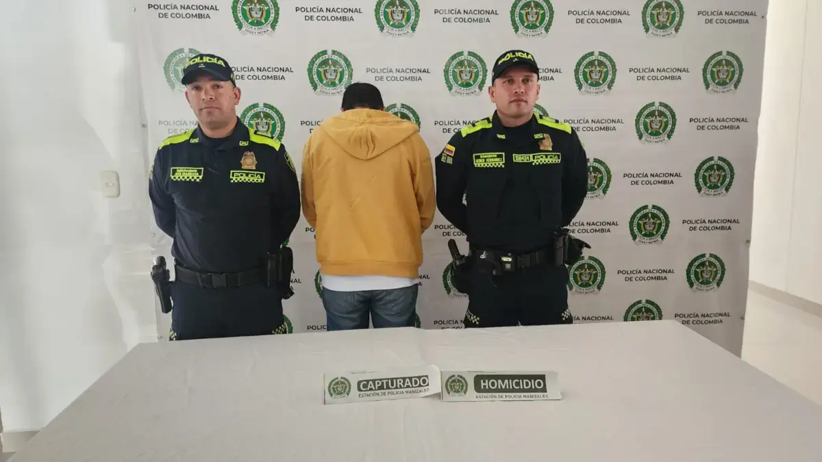 De luto en Manizales por la muerte de un reconocido ciclista amateur de 33 años que fue golpeado durante su ruta matutina por un conductor ebrio

 – Tinta clara