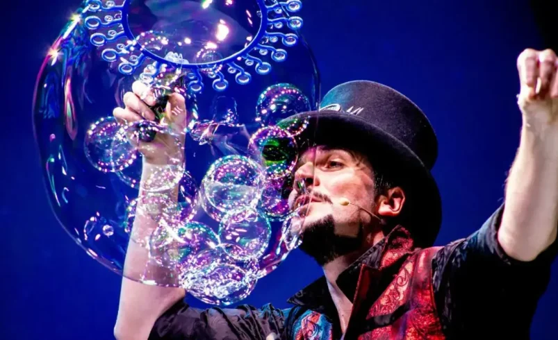 ‘Dreaming Bubbles’, la burbuja mágica muestra que llega a Bogotá y Medellín

 – Tinta clara