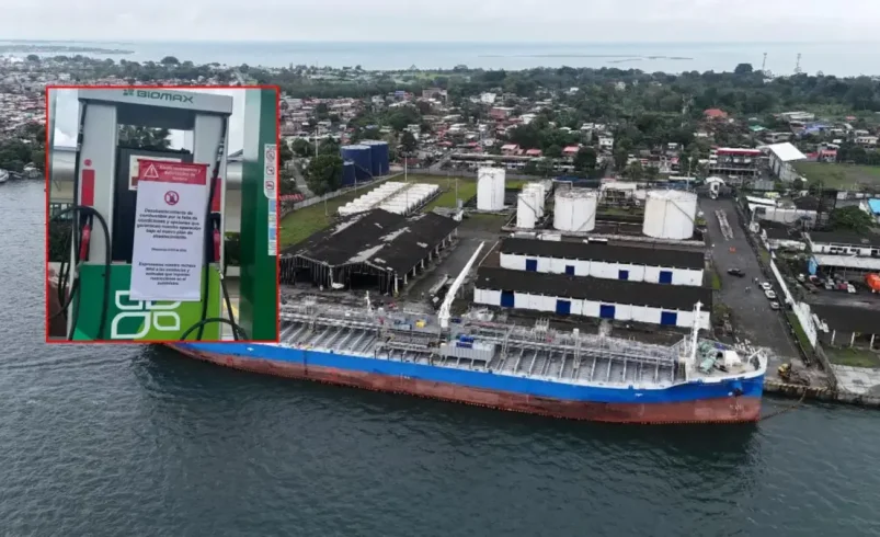 La gasolina llegó a Tumaco en un barco desde Perú; Los distribuidores señalan que no es suficiente para apaciguar la escasez de combustible en Nariño

 – Tinta clara