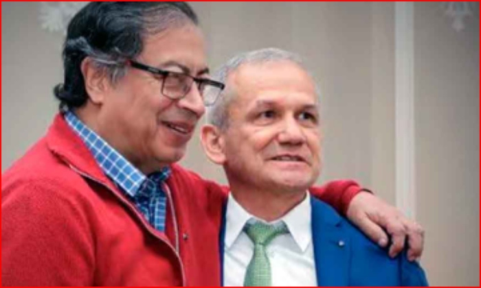 Petro Interpol Coup emitió una circular roja contra Carlos Ramón González

 – Tinta clara