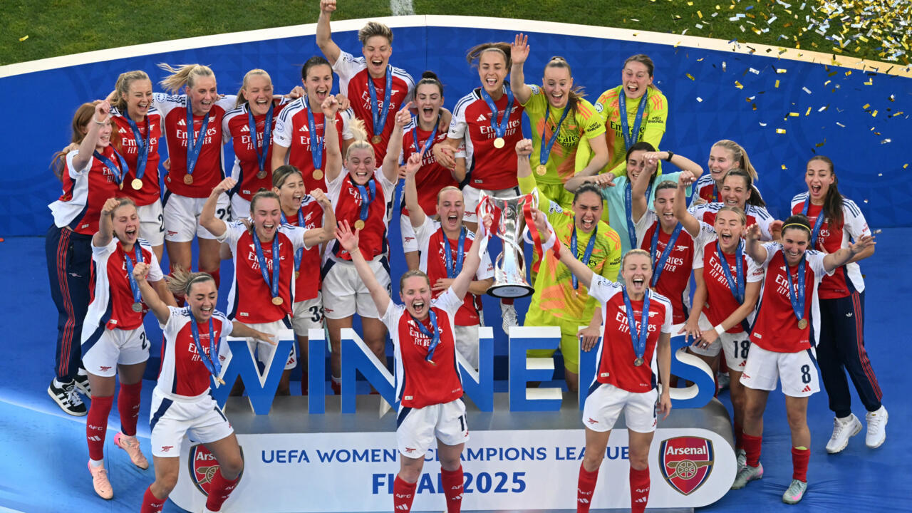 Arsenal, el mejor club del año elegido en fútbol femenino – 

 – Tinta clara