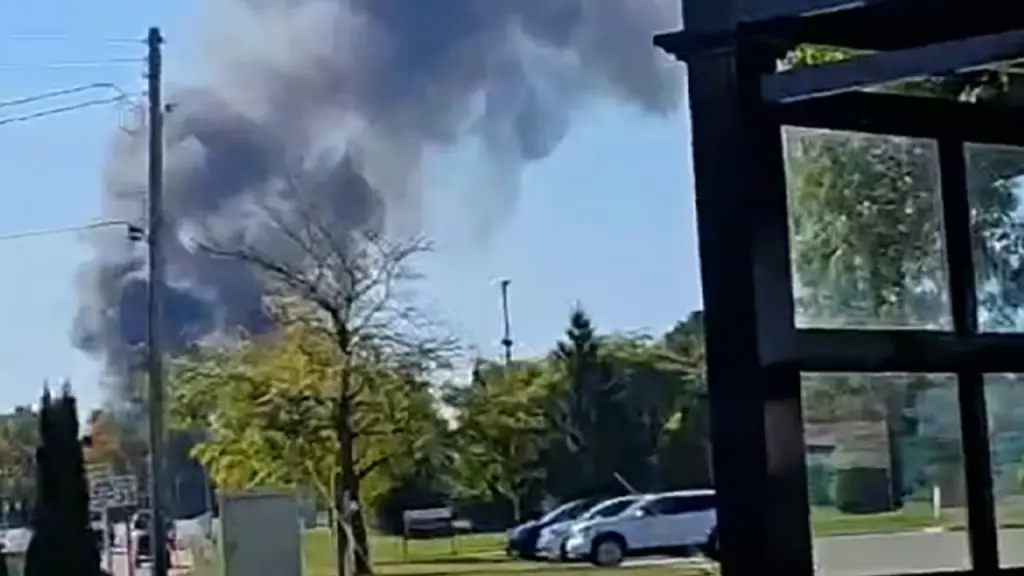 Disparar y fuego en la iglesia en Michigan deja a varios heridos – 

 – Tinta clara