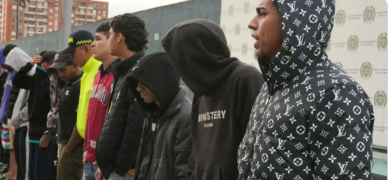 30 capturas feminicidas y abusadores en una gran operación en Bogotá

 – Tinta clara