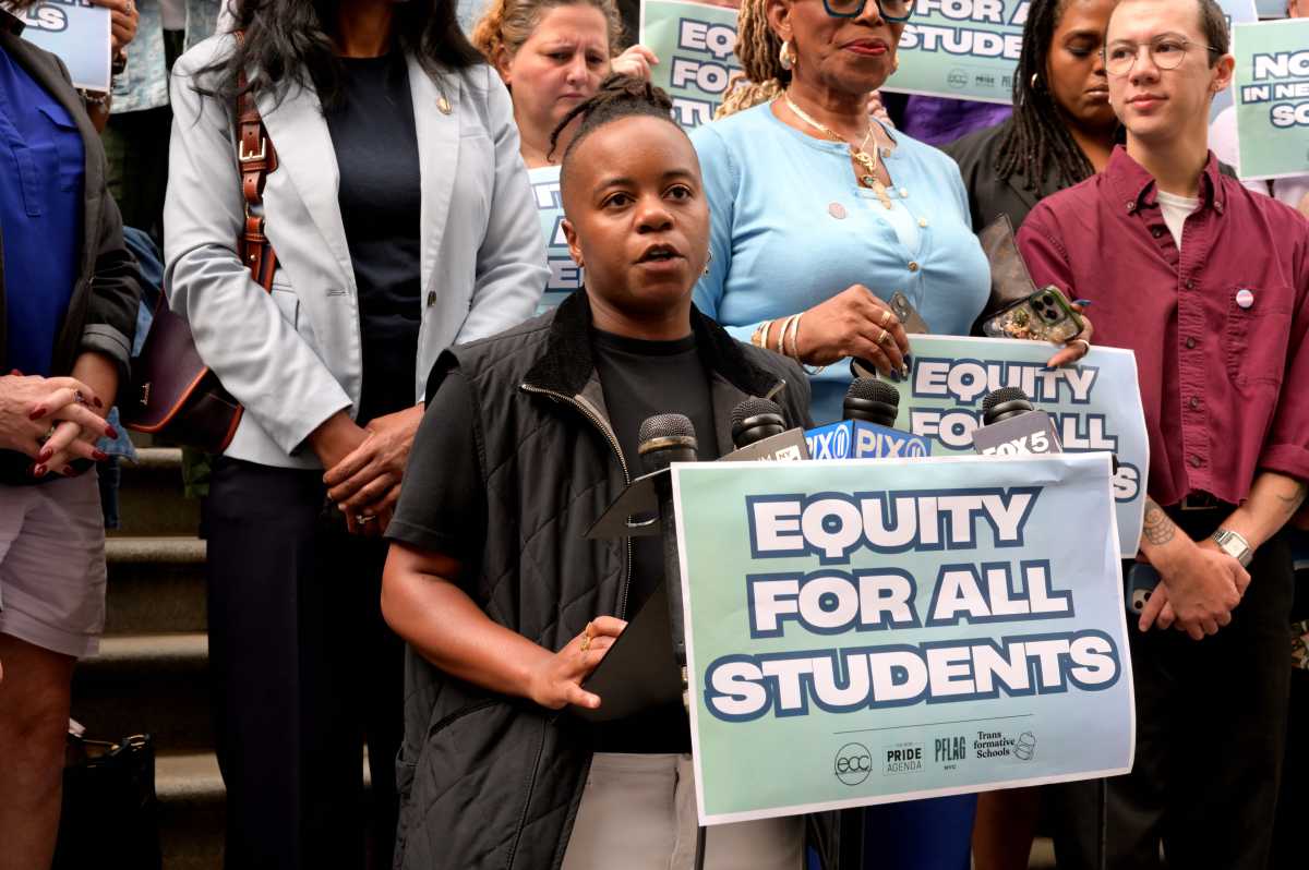 Educación en resistencia: las escuelas de Nueva York protegen la inclusión trans a pesar de los recortes presupuestarios – EXTRA

 – Tinta clara