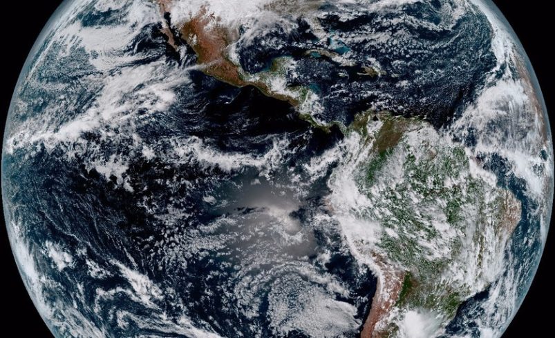 Hace 24 años, la tierra era simétrica. Ahora el hemisferio norte es «inequívocamente» más oscuro que el hemisferio sur

 – Tinta clara