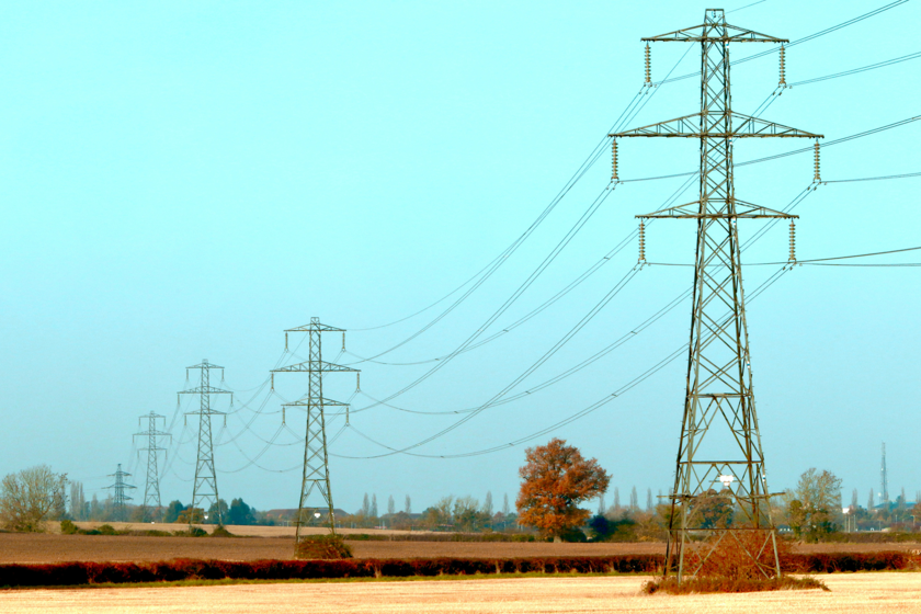 Las energías limpias han abaratado el mercado eléctrico. Pero lo que pagamos ya no es energía: es estabilidad

 – Tinta clara