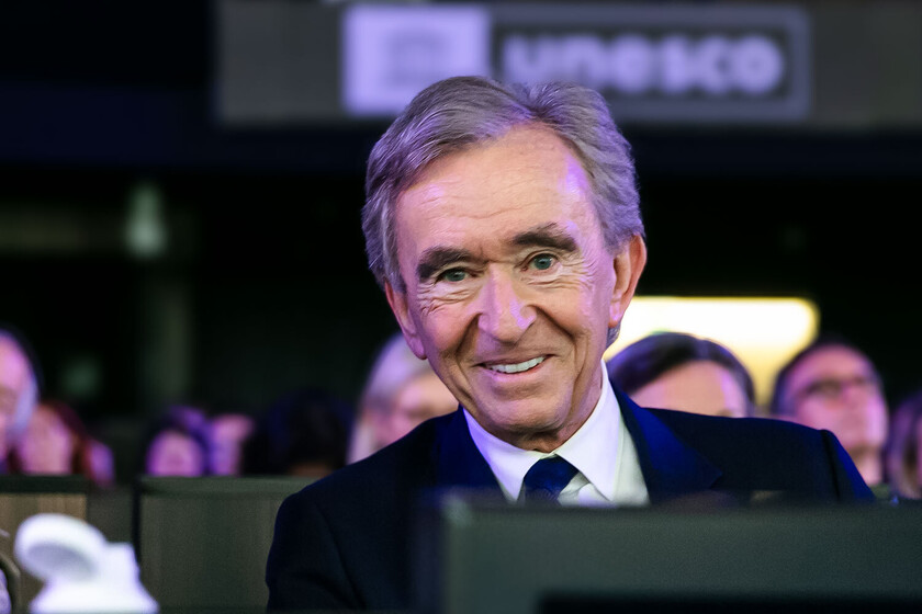Bernard Arnault sigue sus pasos

 – Tinta clara