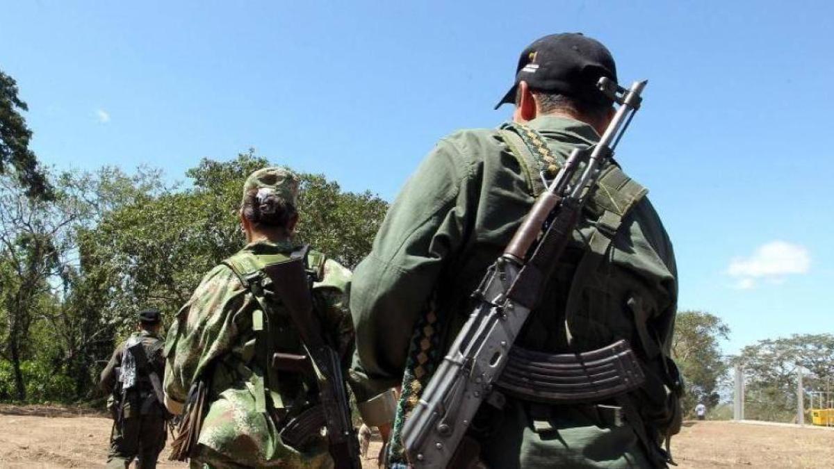 Disidentes de las FARC atacan al Ejército, la Policía y la casa del alcalde; esto se sabe

 – Tinta clara