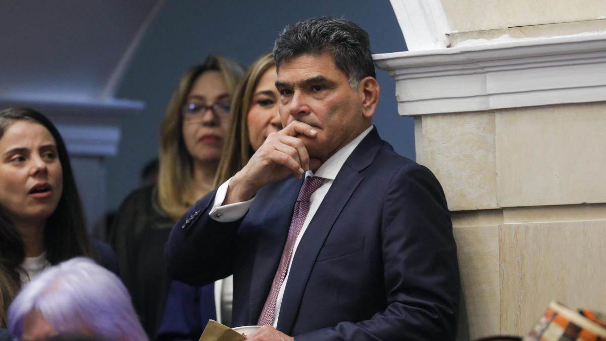 El abogado Eljach pide ‘serenidad y paciencia’ ante las impugnaciones que han suspendido las elecciones de rector de la Universidad del Atlántico

 – Tinta clara