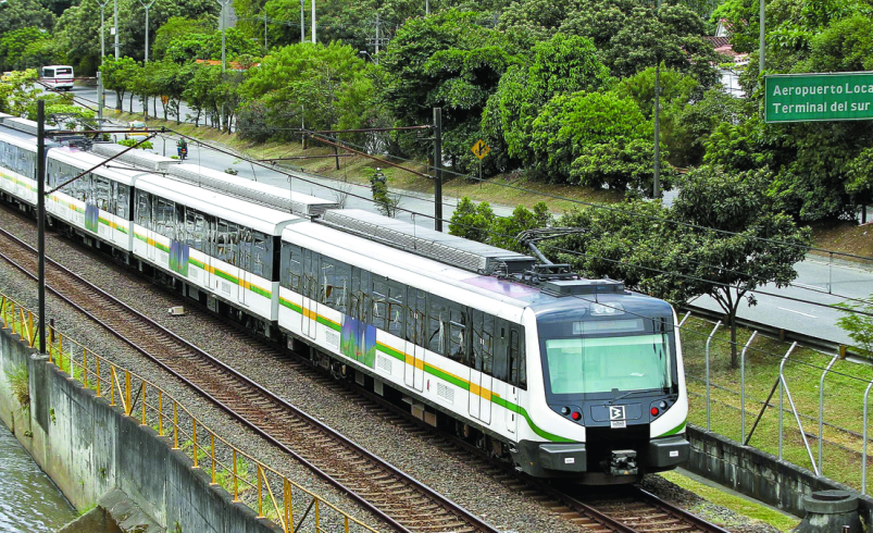 Metro de Medellín suspendió su operación entre tres estaciones de la zona sur de la ciudad por socavamiento bajo la vía del tren: así se sabe

 – Tinta clara
