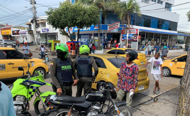 recompensa por quejas y medidas duras contra los delincuentes

 – Tinta clara