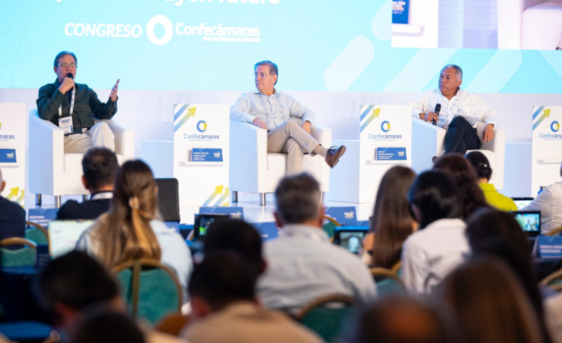 Los presidentes de Cortes piden la capacitación de justicia y su independencia

 – Tinta clara