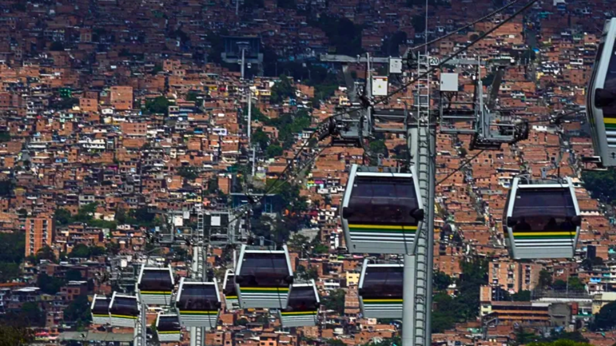 Medellín supera a Bogotá y se convierte en la ciudad más cara para alquilar, según el Banco de la República

 – Tinta clara