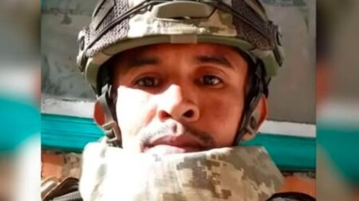 Esposa de un mercenario colombiano desaparecido en la guerra de Ucrania recauda dinero para viajar a Europa a buscarlo: ‘Los reclutan con engaños’

 – Tinta clara