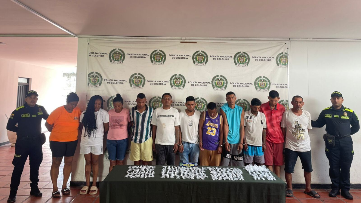 Once capturas de ‘Los Pepes’ en allanamiento contra el microtráfico en Malambo: Alias ​​’La Negra’ lideraba comercios en cinco barrios

 – Tinta clara